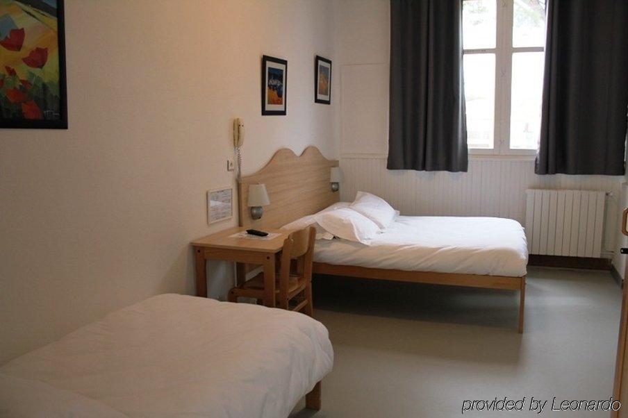 Le Poseidon Otel La Seyne-sur-Mer Oda fotoğraf