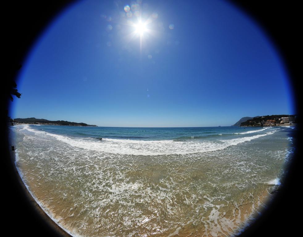 Le Poseidon Otel La Seyne-sur-Mer Dış mekan fotoğraf