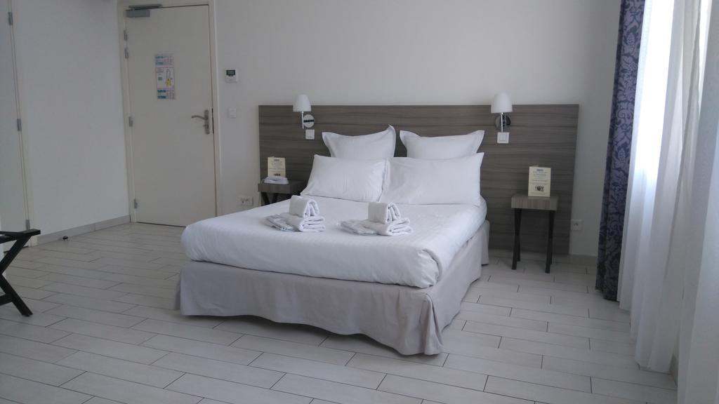Le Poseidon Otel La Seyne-sur-Mer Dış mekan fotoğraf