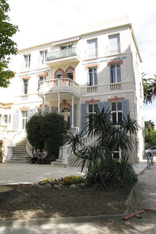 Le Poseidon Otel La Seyne-sur-Mer Dış mekan fotoğraf